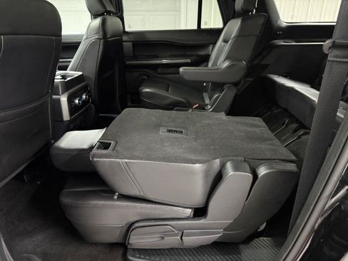 Used 2021 Ford Expedition Max XLT AWD/4WD image 32