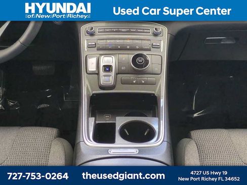 Used 2023 Hyundai Santa Fe SEL FWD image 21