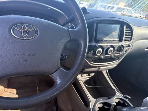 Used 2004 Toyota Tundra SR5 image 7