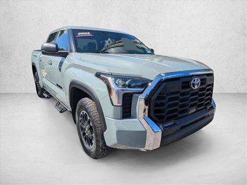 Used 2025 Toyota Tundra SR5 image 3