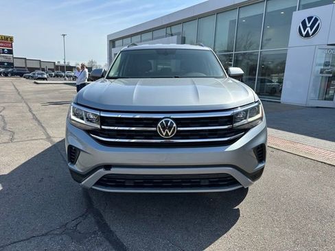 Used 2021 Volkswagen Atlas SE image 2