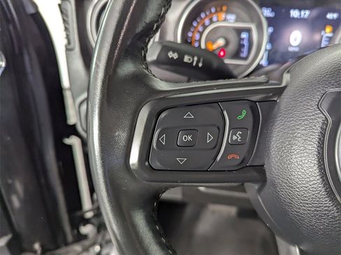 Used 2022 Jeep Gladiator Sport image 22