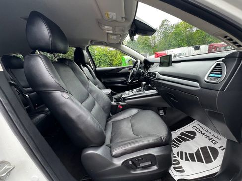 Used 2019 MAZDA CX-9 Touring AWD/4WD image 12