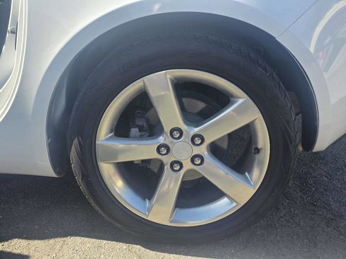 Used 2006 Pontiac Solstice Convertible w/ Power Package RWD image 9