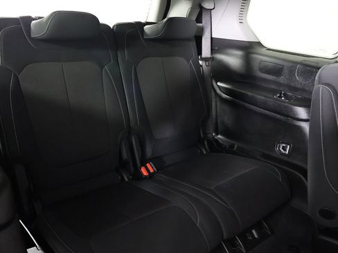 Used 2023 Jeep Grand Cherokee L Laredo AWD/4WD image 35