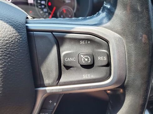 Certified 2019 RAM 1500 Big Horn AWD/4WD image 10