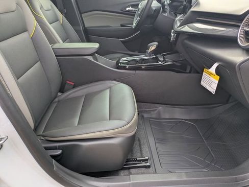 New 2026 Chevrolet Trax ACTIV w/ Sunroof Package image 35