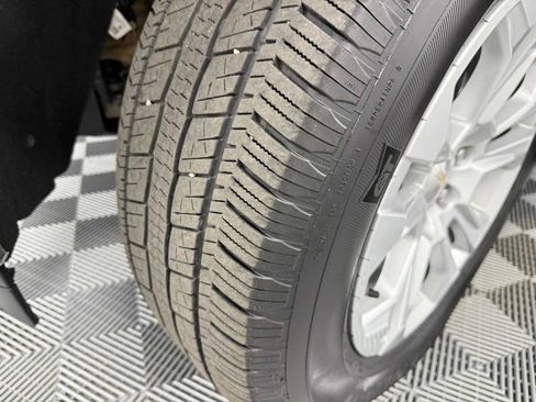 Used 2022 Chevrolet Silverado 1500 LTZ image 33