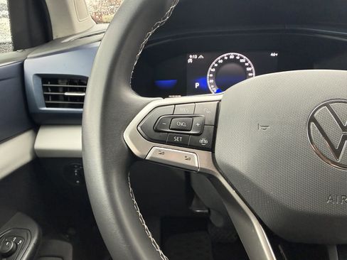 Used 2022 Volkswagen Taos SE image 22