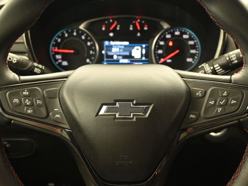 Used 2024 Chevrolet Equinox RS w/ LPO, Floor Liner Package image 19