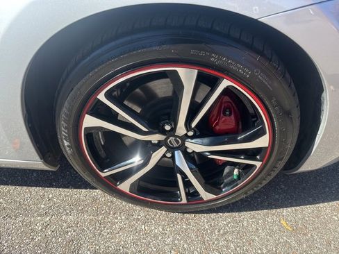 Used 2020 Nissan 370Z image 27