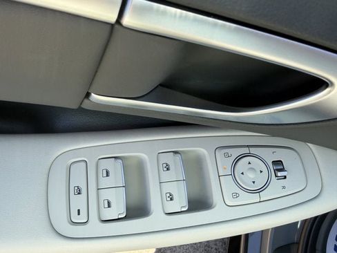 Used 2024 Hyundai Sonata SEL AWD/4WD image 13