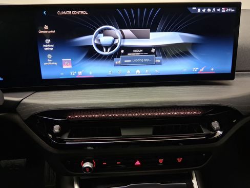 New 2026 BMW 330i Sedan w/ M Sport Package image 23