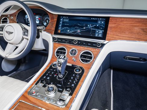 New 2026 Bentley Continental GTC AWD/4WD image 29