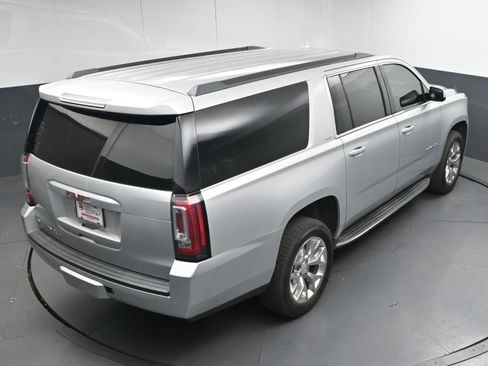 Used 2017 GMC Yukon XL SLT image 35