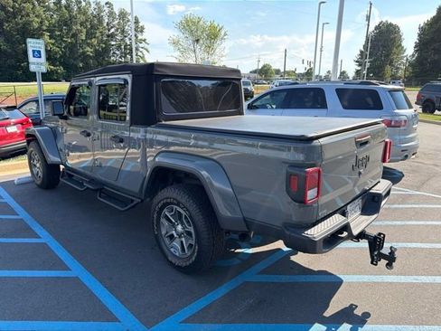 Used 2021 Jeep Gladiator Sport AWD/4WD image 5