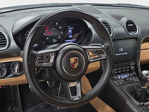 Certified 2021 Porsche 718 Boxster RWD image 13