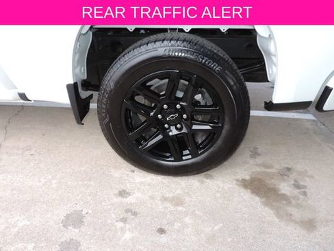 Used 2026 Chevrolet Silverado 1500 Custom RWD image 11