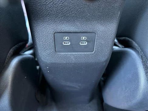 Used 2025 Nissan Kicks SR w/ SR Premium Package image 11