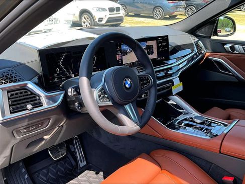 New 2026 BMW X6 xDrive40i AWD/4WD image 9