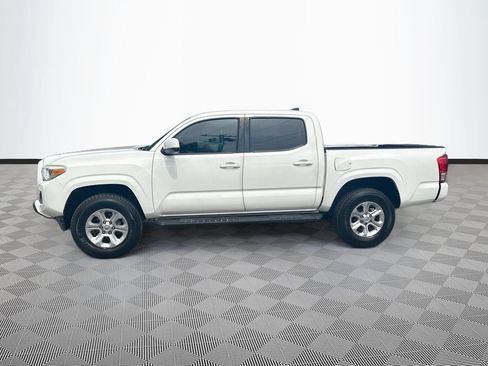 Used 2019 Toyota Tacoma SR w/ SR Convenience Package RWD image 9