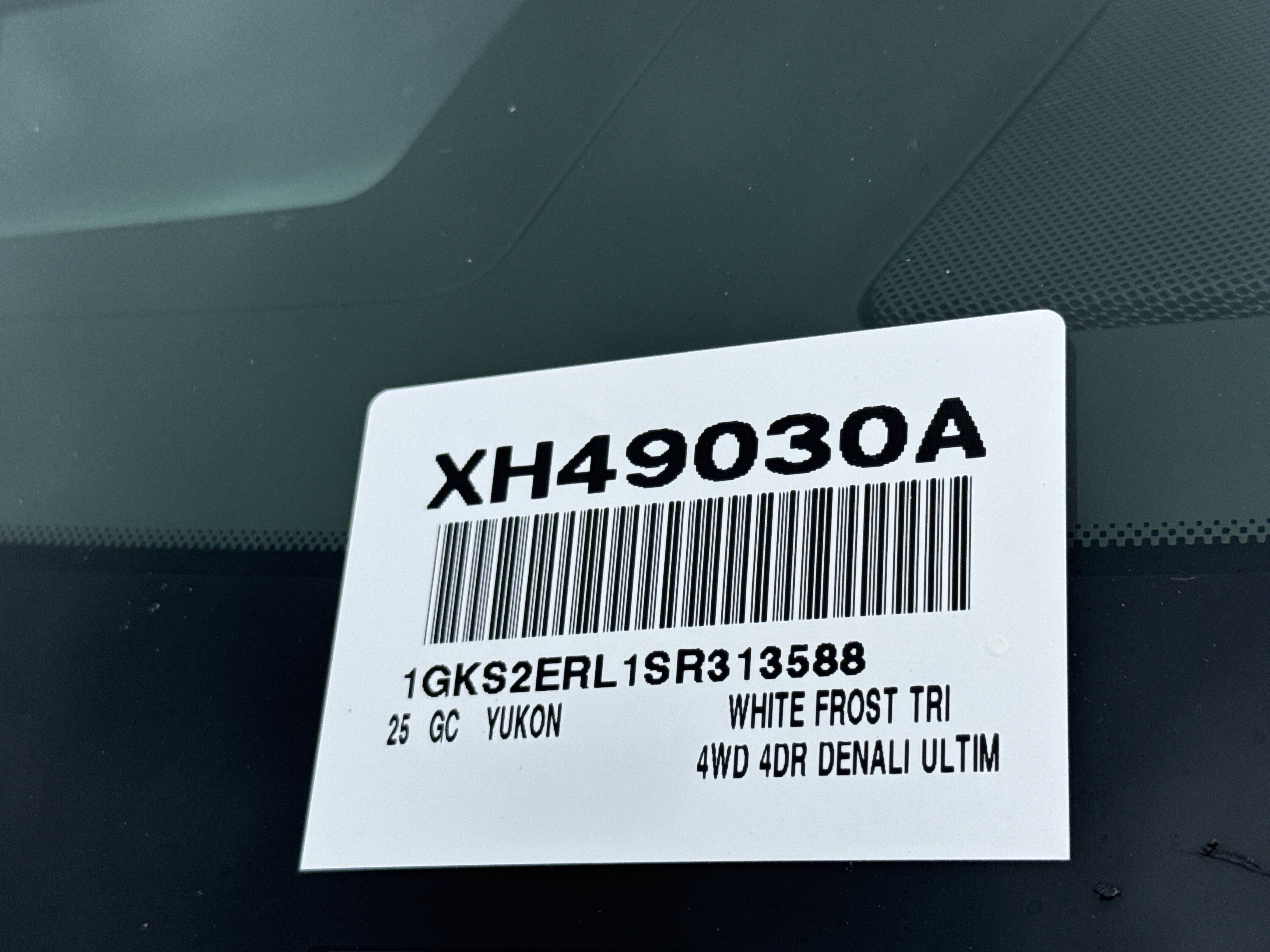 Used 2025 GMC Yukon Denali Ultimate AWD/4WD image 44