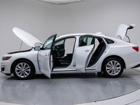 Used 2024 Chevrolet Malibu LT image 22