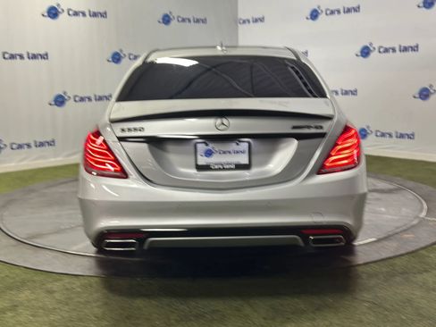 Used 2016 Mercedes-Benz S 550 Sedan image 4