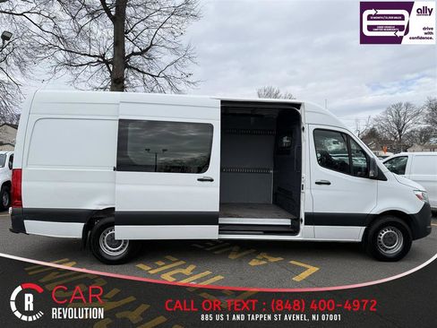 Used 2019 Mercedes-Benz Sprinter 170 Cargo image 9