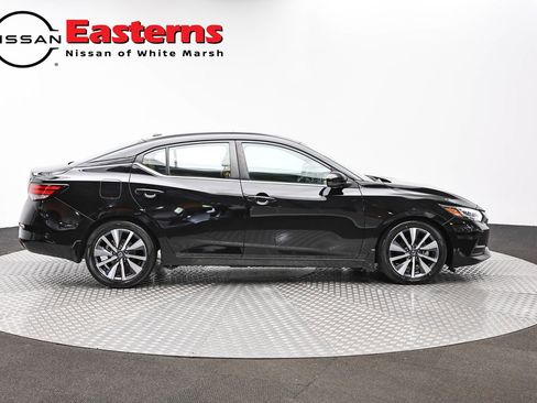 Used 2020 Nissan Sentra SV w/ SV Premium Package FWD image 4