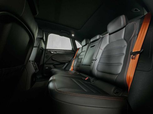 Certified 2024 Porsche Macan GTS image 23