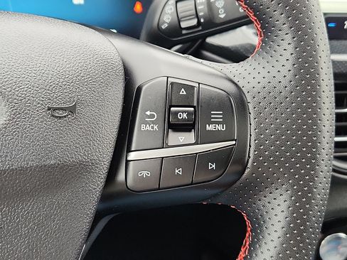 Used 2023 Ford Escape ST-Line Elite w/ Premium Technology Package AWD/4WD image 22