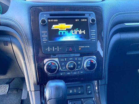 Used 2016 Chevrolet Traverse LT image 30