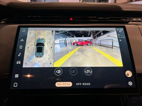 Used 2023 Land Rover Range Rover Sport SE Dynamic image 22