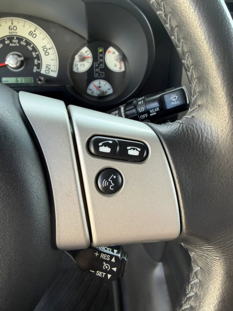Used 2014 Toyota FJ Cruiser 4WD w/ Upgrade Package image 22