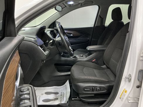 Used 2020 GMC Terrain SLE w/ Driver Convenience Package AWD/4WD image 8