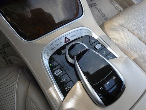 Used 2018 Mercedes-Benz S 560 Sedan image 57