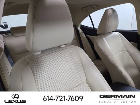 Used 2015 Lexus IS 250 AWD w/ Navigation System Package image 21