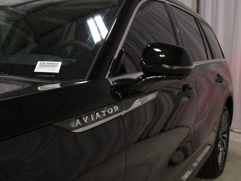 New 2026 Lincoln Aviator AWD image 34