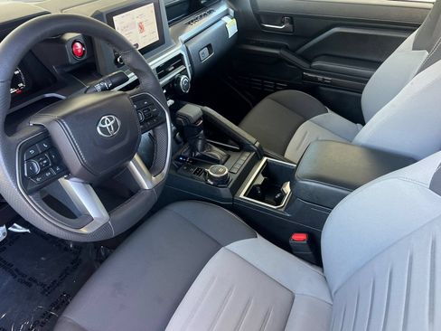 Certified 2025 Toyota Tacoma TRD Sport AWD/4WD image 10