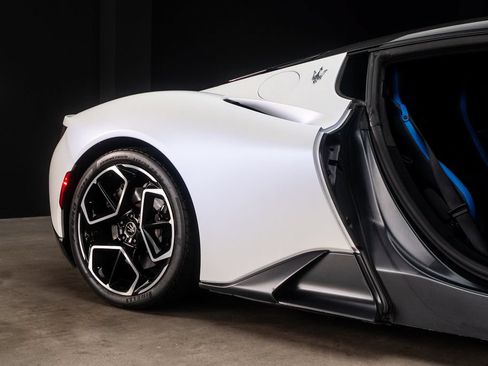 Used 2022 Maserati MC20 Coupe RWD image 21