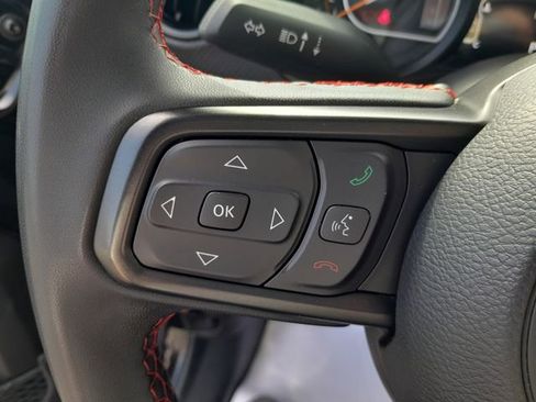 Used 2024 Jeep Wrangler Unlimited Rubicon AWD/4WD image 14
