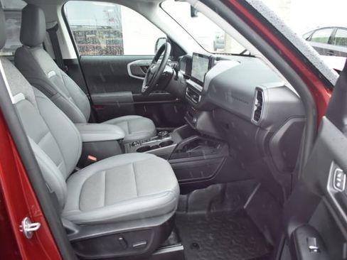 Used 2025 Ford Bronco Sport Badlands image 43