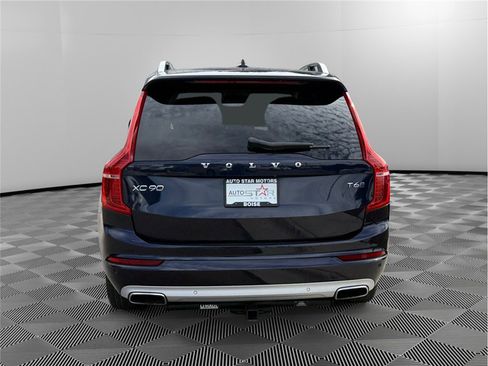 Used 2016 Volvo XC90 T6 Momentum w/ Momentum Plus Package AWD/4WD image 4