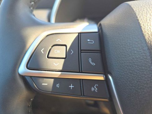 Certified 2022 Toyota Highlander Platinum image 30