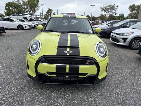 Used 2024 MINI Cooper S FWD image 9