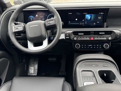 New 2026 Hyundai Palisade Calligraphy image 2