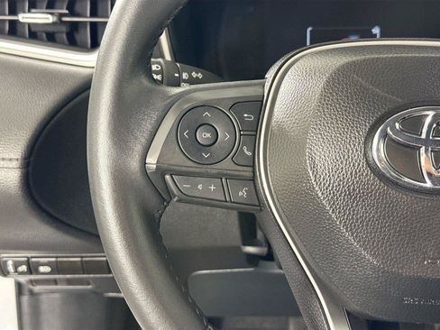 Certified 2025 Toyota Corolla Cross XLE AWD/4WD image 18