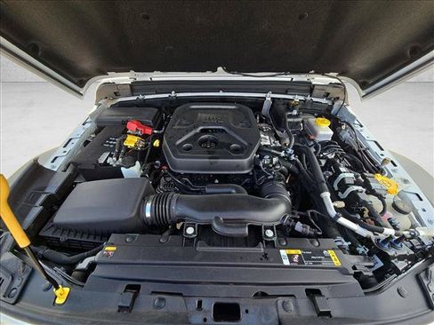 Used 2023 Jeep Wrangler Sport AWD/4WD image 20