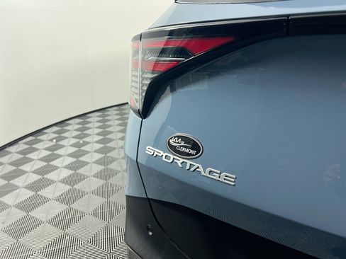 New 2026 Kia Sportage S image 5